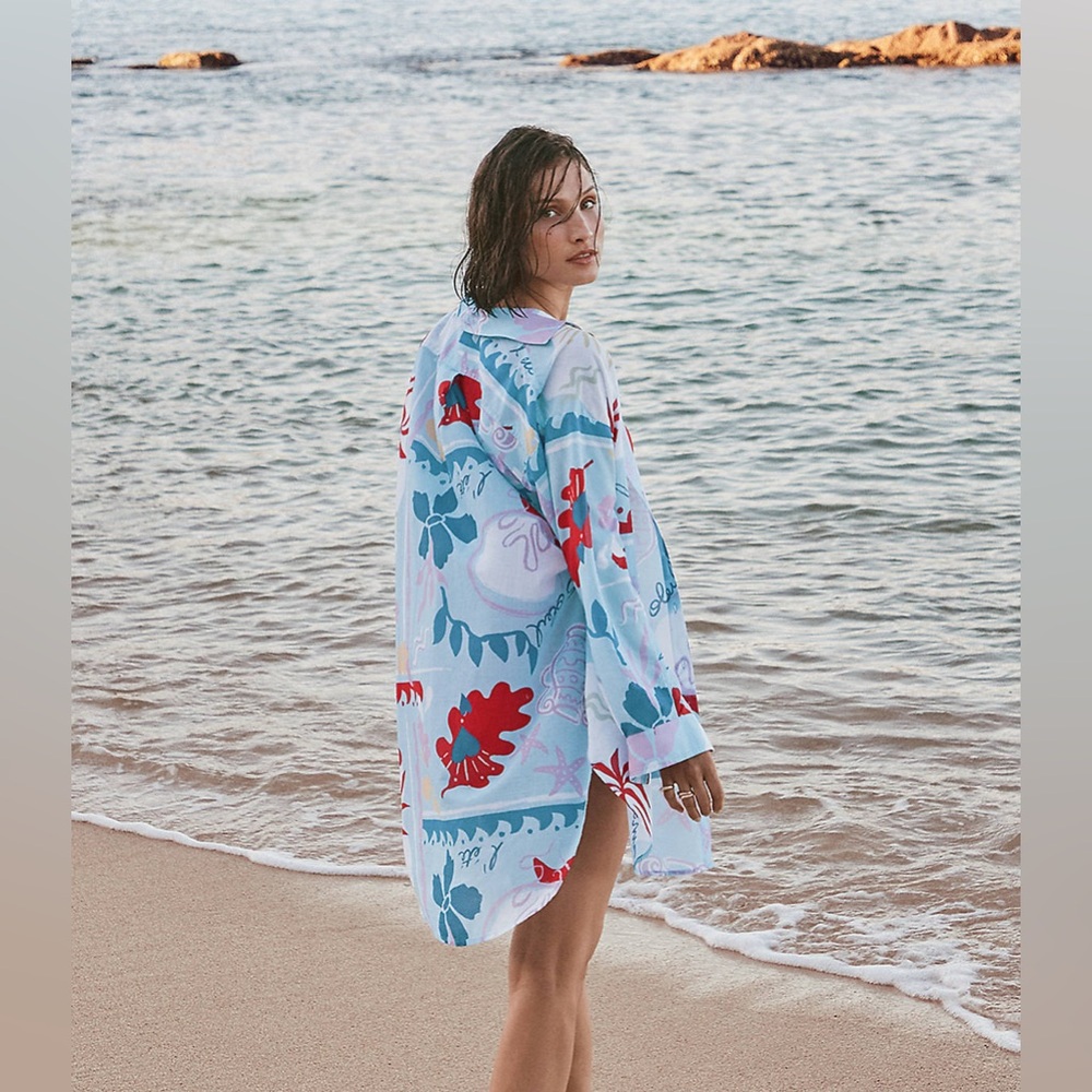 NWT Riviera Beach Seaside Button Pocket Swimsuit Coverup